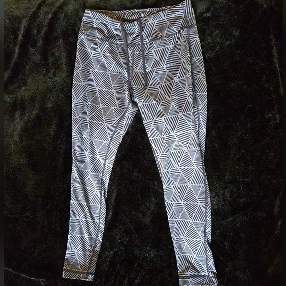 Danskin Now Women's Black and Silver Leggings - Picture 1 of 5
